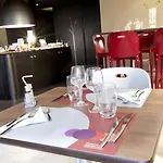 Campanile Nature - Lille Est Hotel 3*
