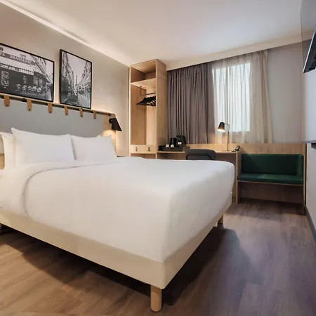 Campanile Nature - Lille Est 3* Villeneuve-d'Ascq