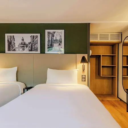 호텔 Campanile Nature - Lille Est 3*