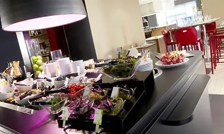Campanile Nature - Lille Est 3* Villeneuve-d'Ascq