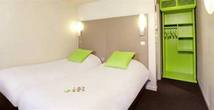 Otel Campanile Nature - Lille Est