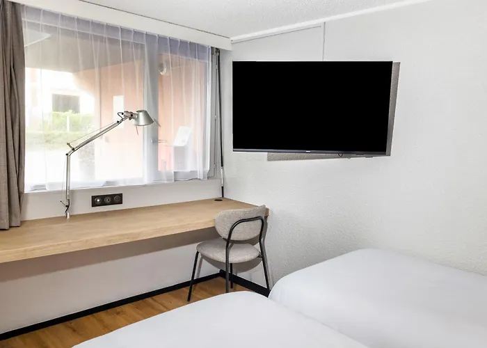 Campanile Nature - Lille Est Otel 3*