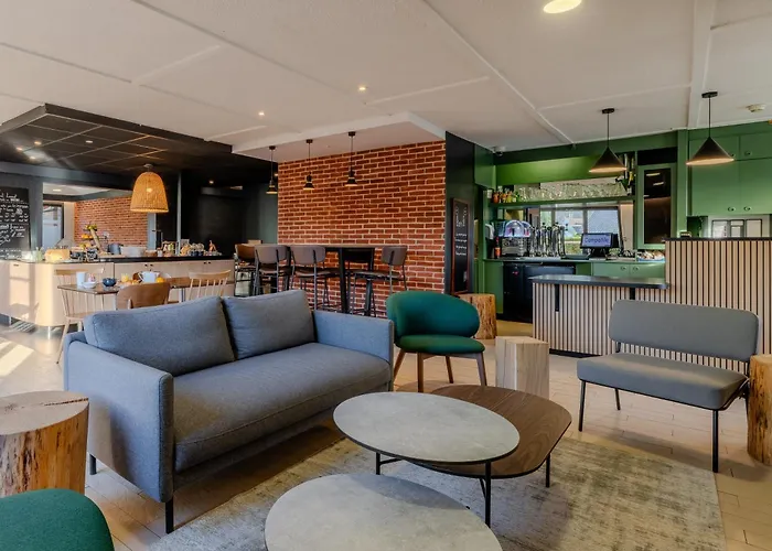 Otel Campanile Nature - Lille Est 3*