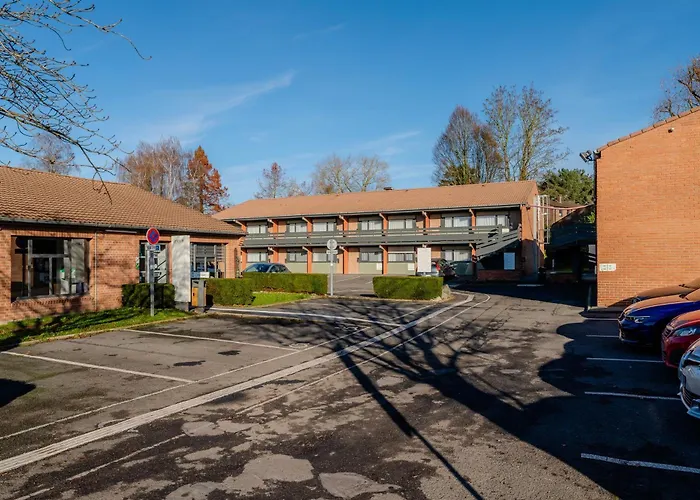 Campanile Nature - Lille Est Otel