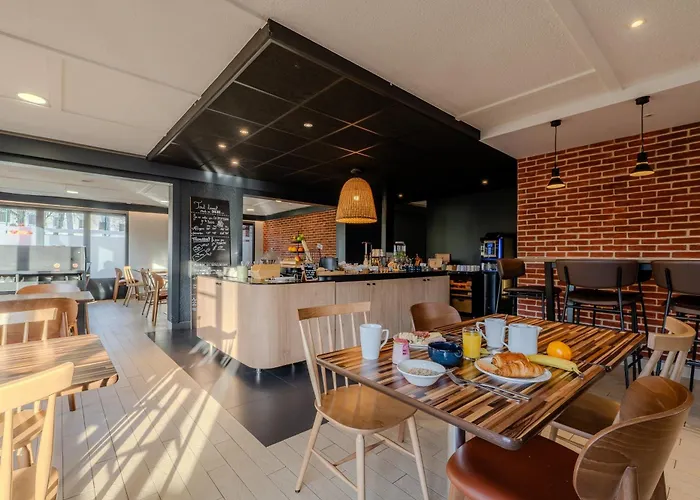 Campanile Nature - Lille Est Otel 3*