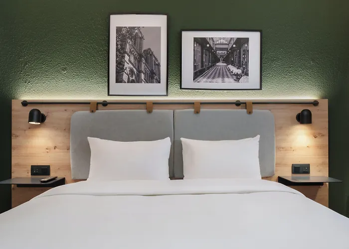Campanile Nature - Lille Est 3*